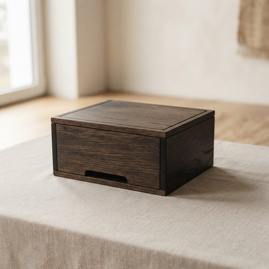 Eiche-Kabelbox, mittel, Rauch gebeizt